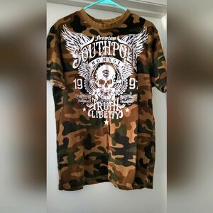 Southpole TShirt Size Lg